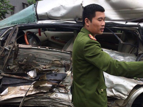 Nhà 2 tầng ở Thanh Hóa bất ngờ đổ sập trong đêm-5