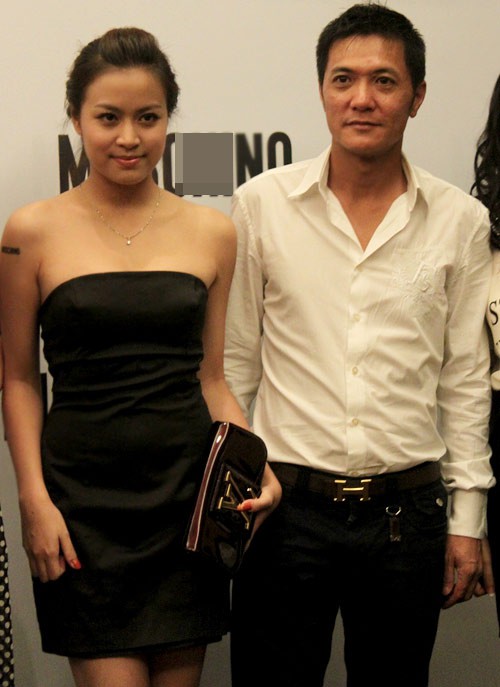 Hoàng Thùy Linh ở tuổi 31: Xinh đẹp, giàu có nhưng tình duyên lận đận, đại gia từ chối có con chung-4