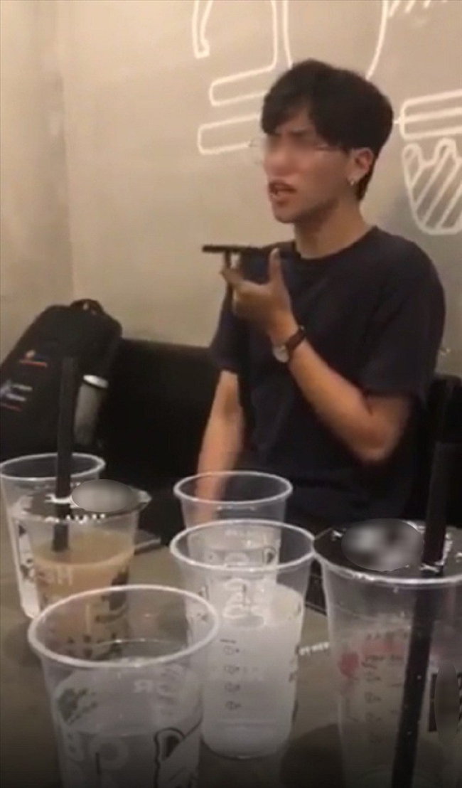 Hà Nội: Khách hàng hãi hùng tố có thạch sùng trong cốc trà sữa-3