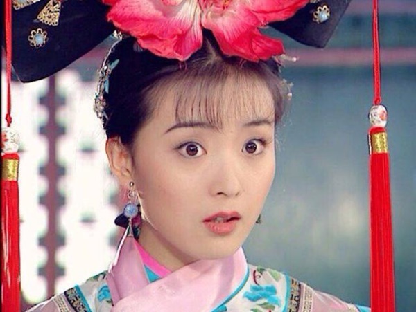 Ở tuổi U50, nàng Tình Nhi cách cách Vương Diễm trẻ đẹp như gái đôi mươi nhờ bí quyết giữ dáng này-1