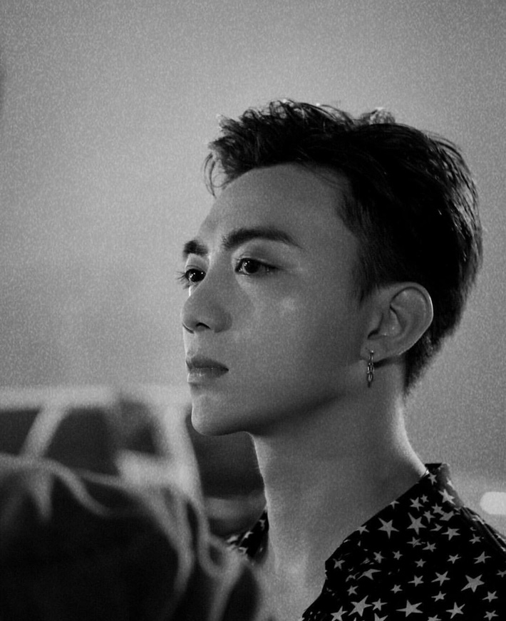 Sao Vbiz và những lần lộ diện với gương mặt lạ lẫm: Cằm nhọn hoắt, mũi sưng phồng khiến fan tá hoả-2