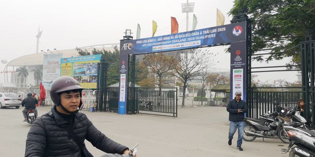 Chợ vé online kém sôi động trước trận bóng kinh điển Việt Nam - Thái Lan-1