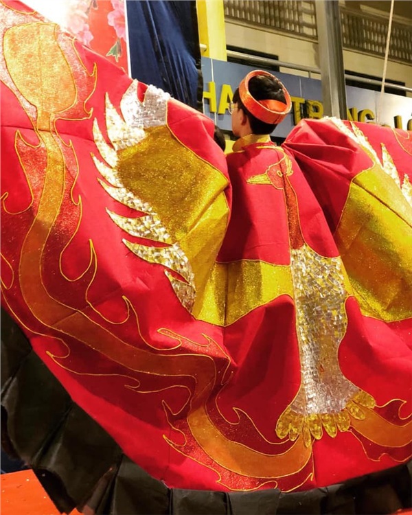 Sáng tạo như học sinh Việt: Váy tái chế từ rác thải mà ngỡ như váy trình diễn trong tuần lễ thời trang-13