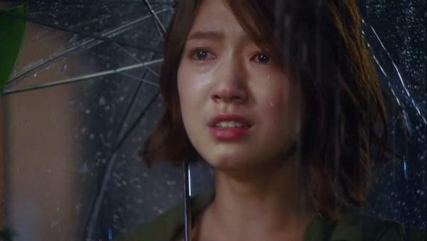 Cuộc chạy trốn khỏi căn biệt thự lúc nửa đêm của nàng dâu ‘sa chĩnh gạo’-2