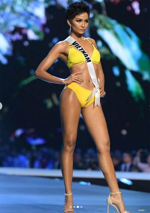 Đăng ảnh đi tập thể thao, Hoa hậu đẹp nhất thế giới HHen Niê bị chê gầy trơ xương-2