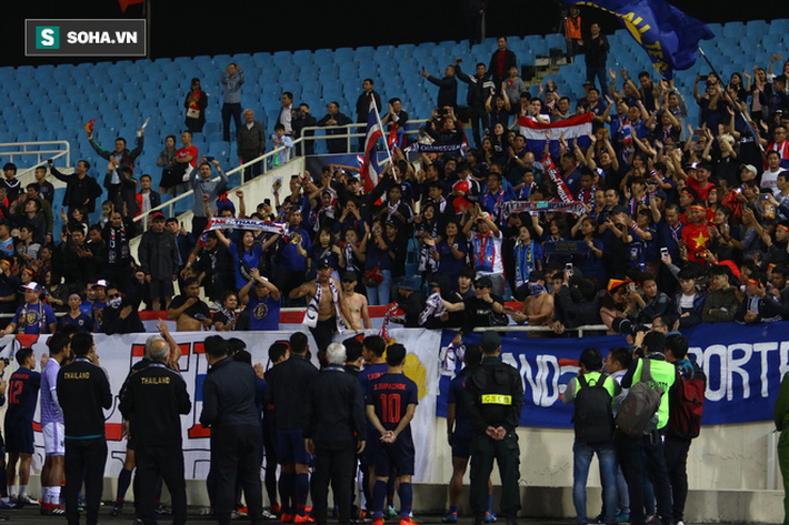 Những khoảnh khắc đầy xúc động trong ngày Việt Nam bước qua Thái Lan, lên đỉnh Đông Nam Á-9