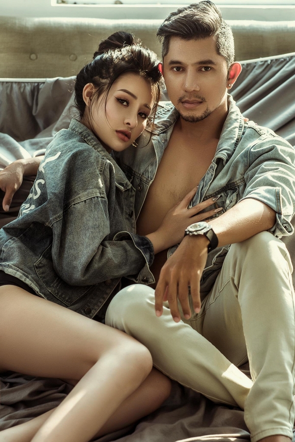 Hậu phẫu thuật thẩm mĩ, Lương Bằng Quang tình bể bình bên Ngân 98 trong bộ ảnh hở bạo-2