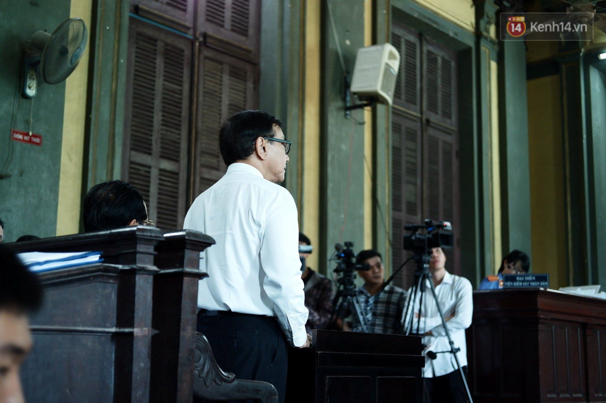 Xét xử vụ ly hôn nghìn tỷ: Bà Thảo hỏi ngược ông Vũ có chuyển tiền cho bà không mà đòi chia 2.102 tỷ đồng?-5