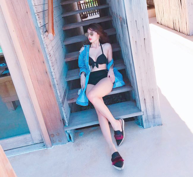 Gái ngoan showbiz hiếm hoi mặc bikini hở hiểm: Midu gợi cảm bất ngờ-8