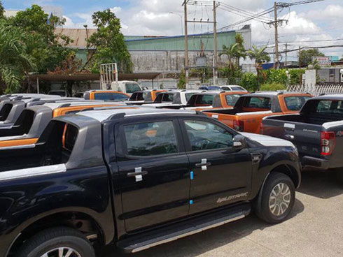 Loạt xe ô tô BMW cũ ‘sang chảnh’ này đang rao giá ‘rẻ như cho’ chỉ 200 triệu đồng tại VN-2