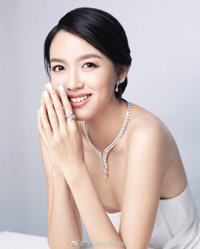 Hoa hậu đẹp có 1 không 2 ở Trung Quốc: Mây thua nước tóc, tuyết nhường màu da-7