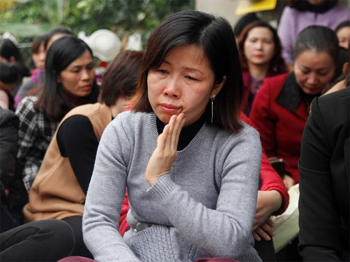 Có cả quyển bằng khen, giáo viên vẫn lo sợ trượt chân viên chức-8