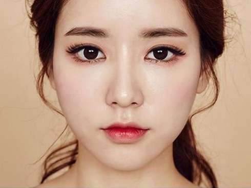 8 dấu hiệu người phụ nữ SỐ SƯỚNG TỪ TRONG TRỨNG, ngậm thìa vàng từ nhỏ, đàn ông nào lấy được PHÚC BA ĐỜI-4