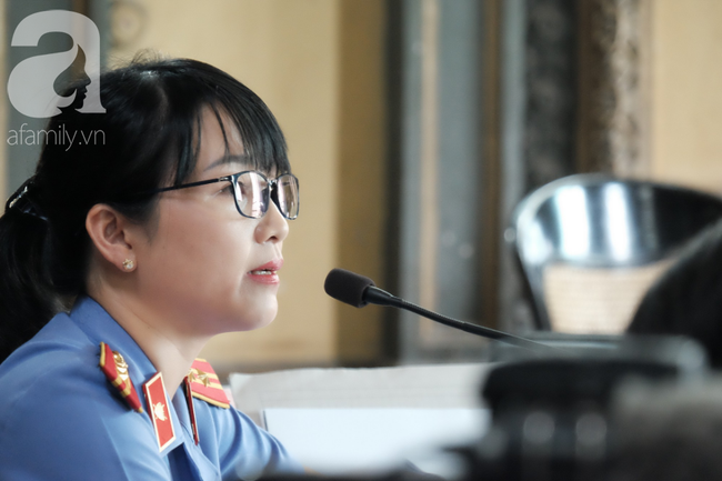 Đủ mọi cung bậc cảm xúc của ông Vũ, bà Thảo trong phiên tòa ly hôn nghìn tỷ-4