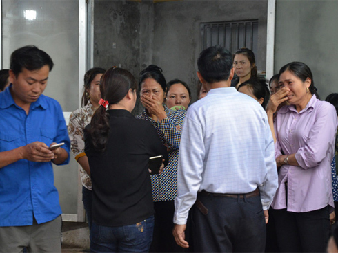 Hé lộ nguyên nhân ban đầu vụ xe khách đâm chết 7 người đi bộ đưa tang ở Vĩnh Phúc-4