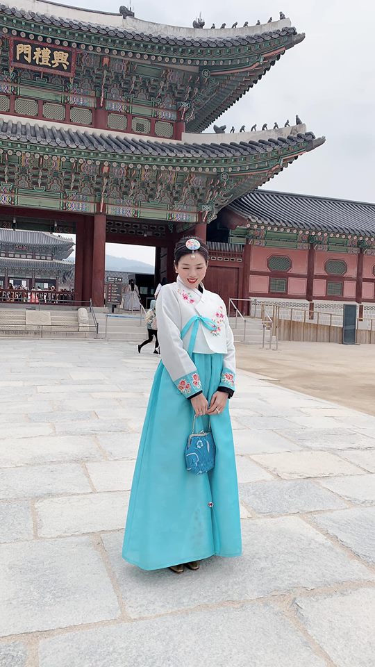 Lệ Quyên cực xinh khi diện trang phục truyền thống của Hàn Quốc-6