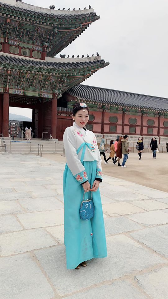 Lệ Quyên cực xinh khi diện trang phục truyền thống của Hàn Quốc-7
