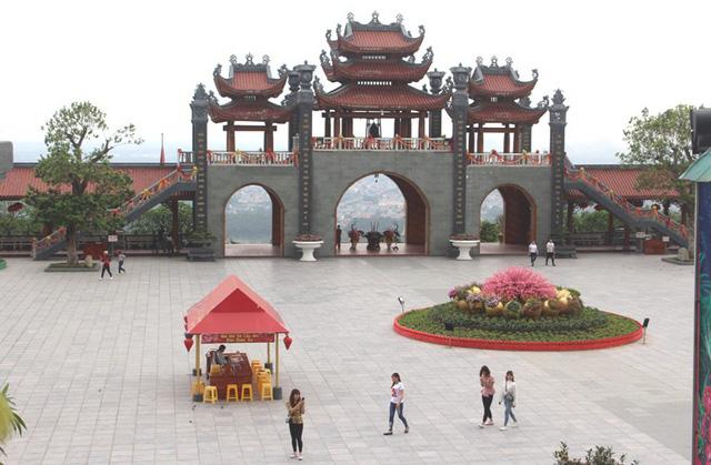 Chùa Ba Vàng hiện ra sao sau tâm bão thỉnh vong?-2