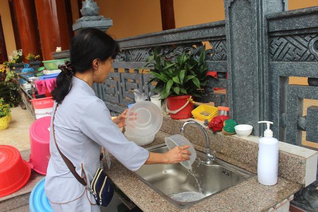 Chùa Ba Vàng hiện ra sao sau tâm bão thỉnh vong?-3