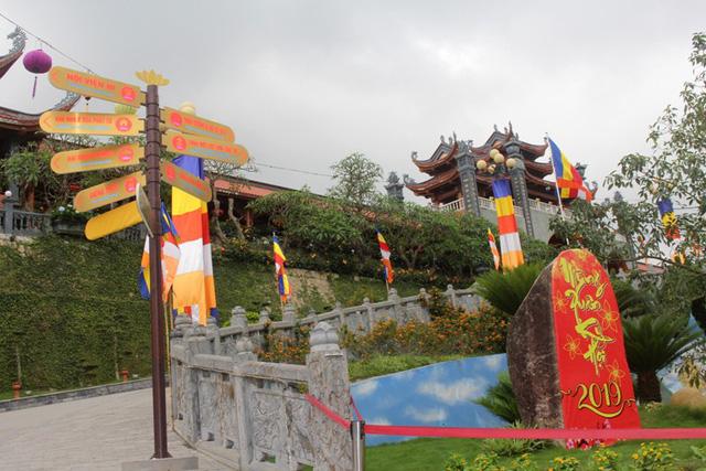 Chùa Ba Vàng hiện ra sao sau tâm bão thỉnh vong?-9