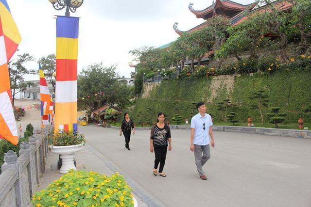 Chùa Ba Vàng hiện ra sao sau tâm bão thỉnh vong?-17