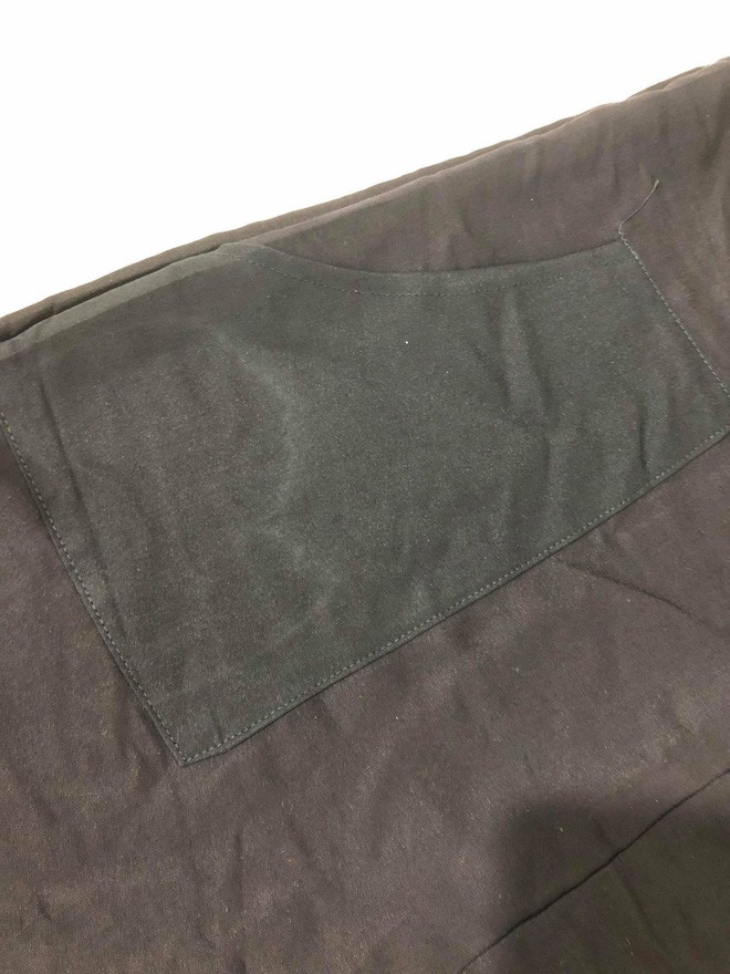 Hí hửng đặt mua yếm đen điệu đà, cô nàng ngã ngửa khi nhận về tay sản phẩm y hệt... cái tạp dề-5