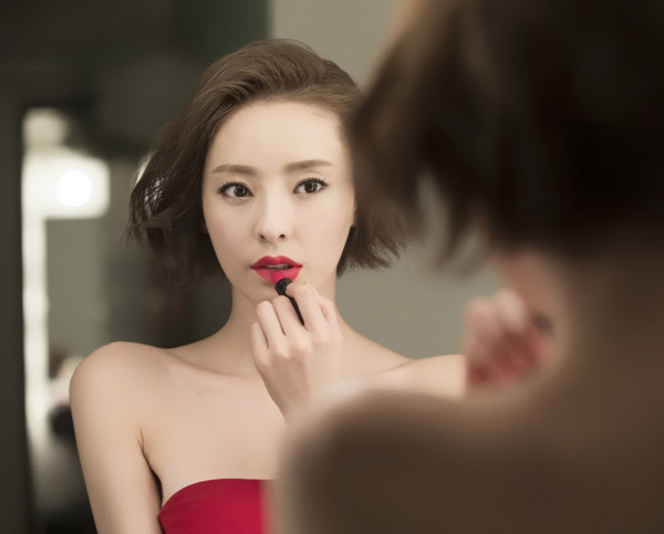 Thầy tử vi tiết lộ: Nhận diện tướng phụ nữ ĐA DÂM, LẲNG LƠ cuộc đời sẽ qua nhiều lần đò-3