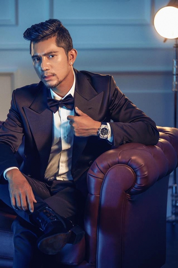 Mặc kệ việc người khen - kẻ chê, Lương Bằng Quang và Ngân 98 tiếp tục tung loạt ảnh hậu dao kéo-4