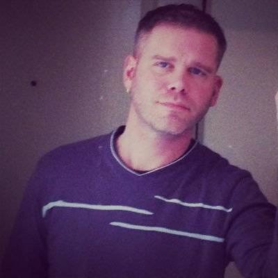 Thiếu nữ bị cưỡng bức và giết chết, anh trai kế đứng ra đầu thú giết em gái, giúp cảnh sát bắt được kẻ thủ ác sau 20 năm-2