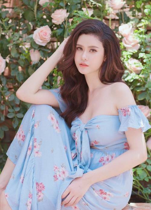 Nhờ điều này, Hà Hồ, Trương Quỳnh Anh mới có làn da sáng mịn bất chấp nắng gắt Sài Gòn-3