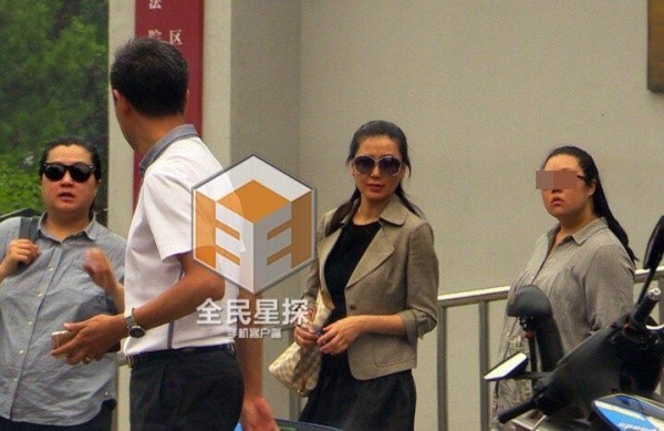 Hoàng A Mã” Trương Thiết Lâm: Đào hoa từ trong phim ra ngoài đời và những scandal tình ái ồn ào khiến công chúng ngán ngẩm-3