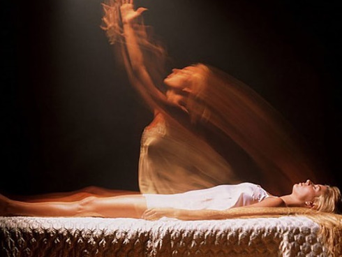 Nữ y tá chia sẻ điều hầu hết bệnh nhân nhìn thấy trước khi chết-3