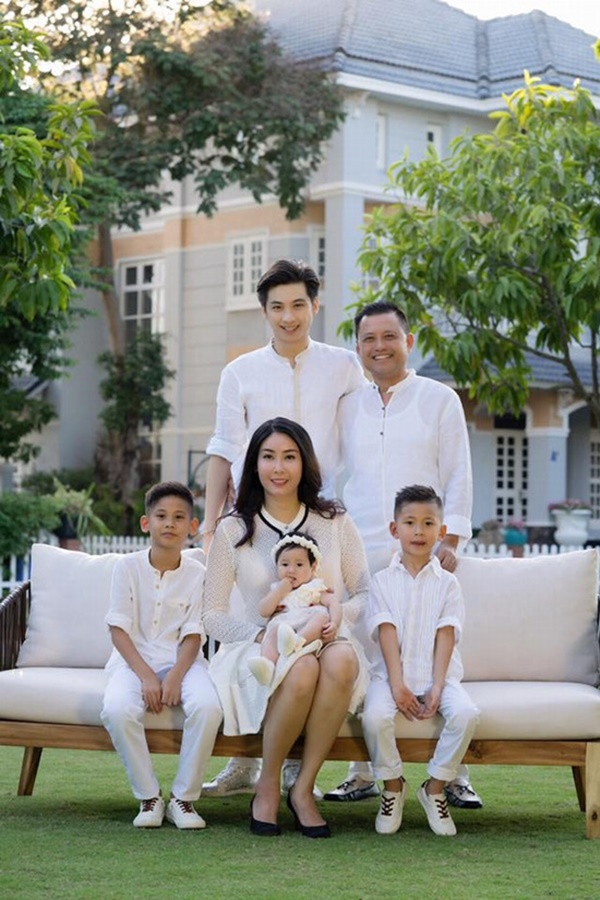 Hạnh phúc trong mơ của Hoa hậu giàu có nhất Việt Nam sau khi ly hôn người chồng tù tội-4