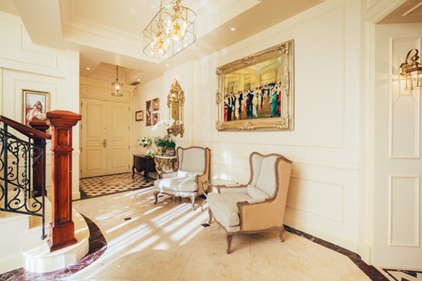 Hạnh phúc trong mơ của Hoa hậu giàu có nhất Việt Nam sau khi ly hôn người chồng tù tội-19