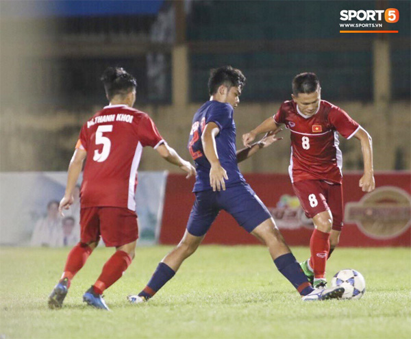 Bùng nổ khoảnh khắc U19 Việt Nam tiếp bước đàn anh, đánh bại người Thái tại giải U19 Quốc tế-1