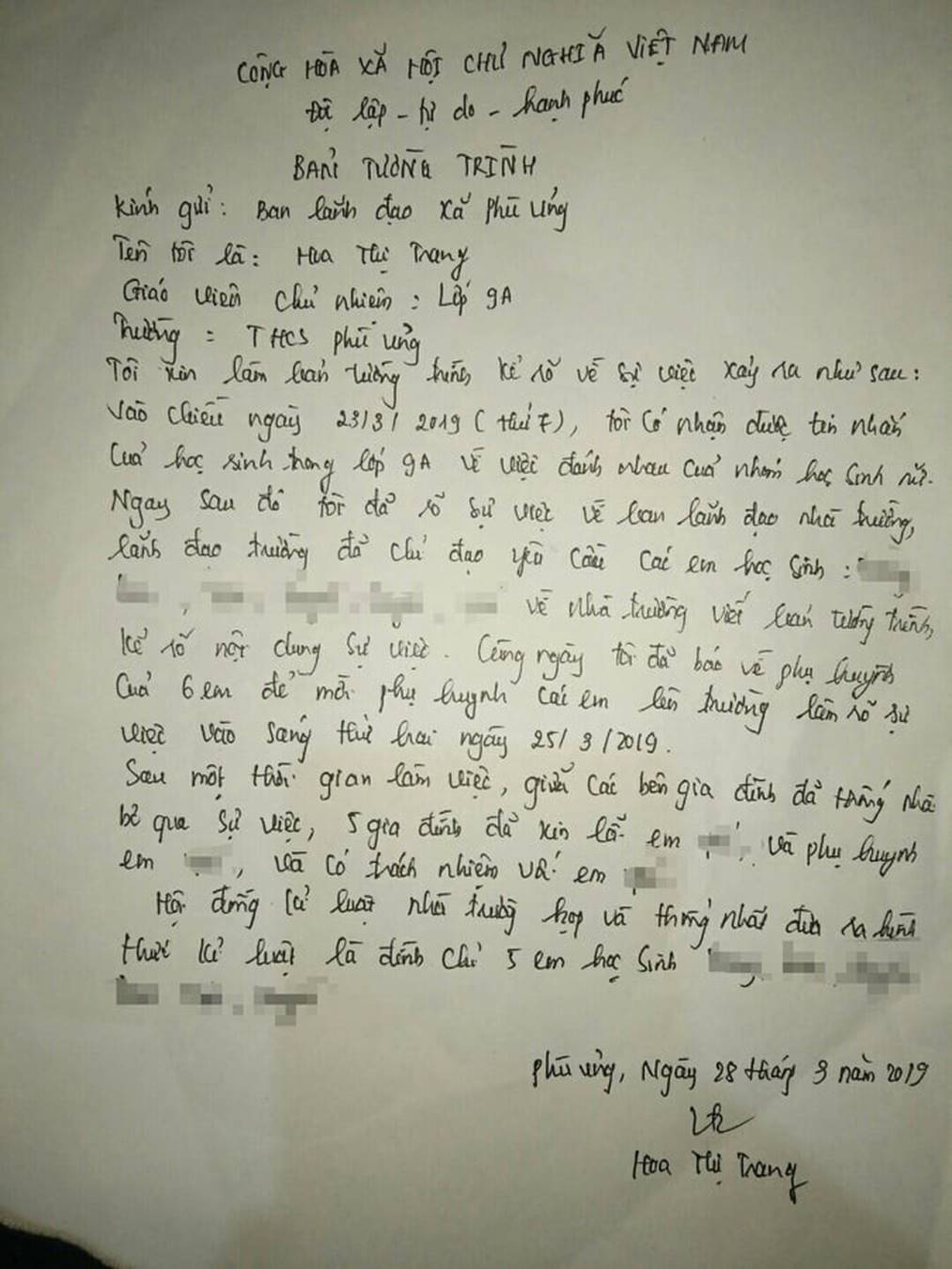 Bức xúc với bản tường trình của cô chủ nhiệm lớp nữ sinh bị lột đồ: Tôi có nhận được tin nhắn về việc đánh nhau, 5 gia đình đã xin lỗi em ấy-2