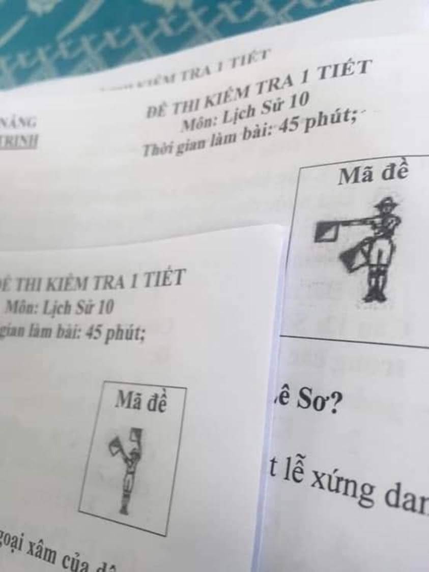 Thêm 1 màn ra đề IQ vô cực của thầy cô, 4 mã đề chỉ khác nhau 1 dấu chấm khiến học trò khóc thét-2