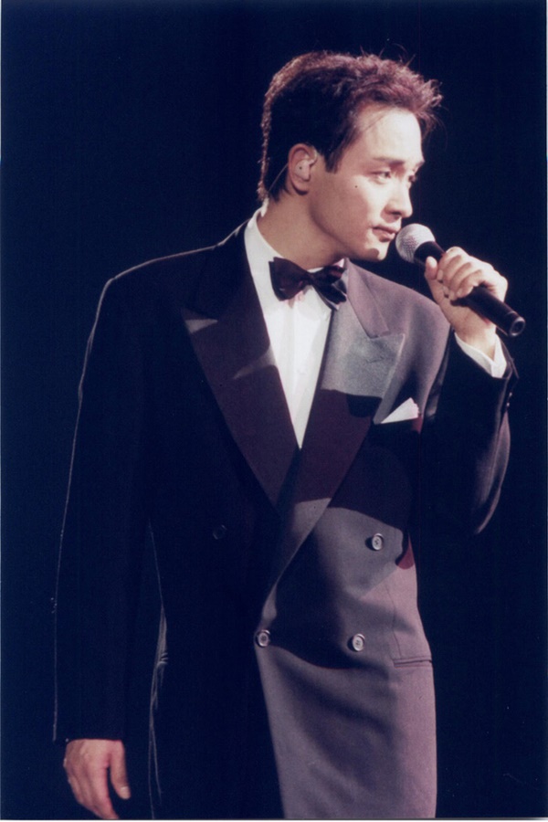 16 năm ngày mất Trương Quốc Vinh: Chuyện về một loài chim không chân, chỉ đáp xuống đất một lần khi chết-11