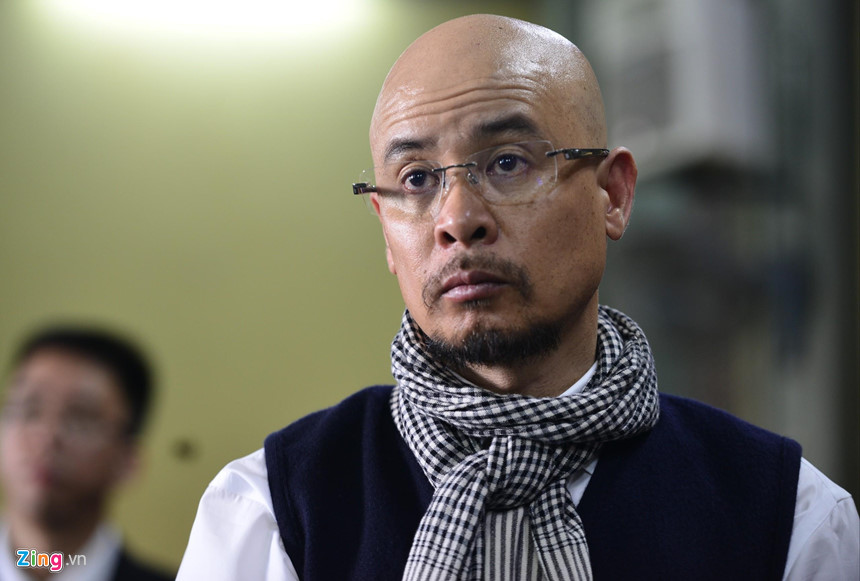 Tòa án có được phép tước quyền sở hữu cổ phần của vợ vua cà phê?-2