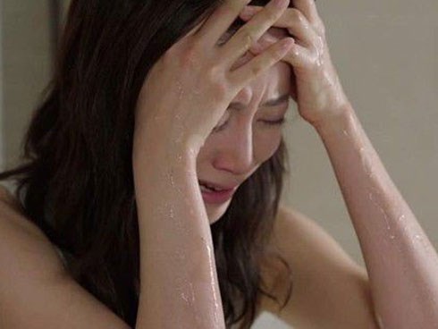 Ngày ra mắt gia đình hai bên, vì một câu nói vô ý của mẹ tôi mà người yêu đùng đùng đáp trả rồi kéo bố anh ra về