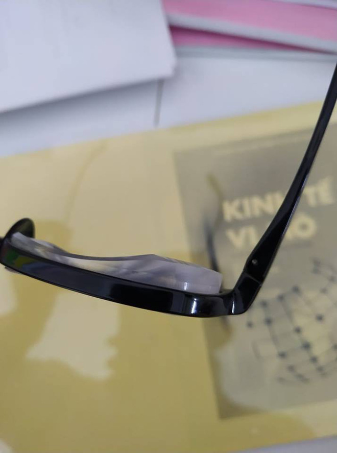 Học sinh đua nhau đọ độ dày của mắt kính khiến dân mạng hoảng hồn, có người cận đến 33 độ!-9