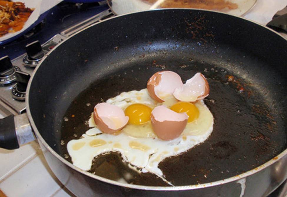 Ngày đầu về làm dâu gây thảm họa khiến cả nhà chồng phải sững sỡ-12