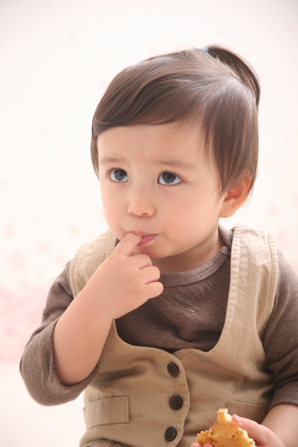 Diện mạo hiện tại của Mason Moon - nhóc tỳ hot nhất châu Á một thời, đáng chú ý nhất lại chính là ông bố cực phẩm của đứa trẻ-4