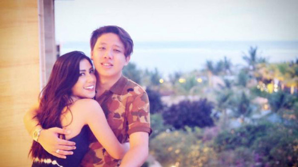 Chàng tỷ phú và chiến thuật tán gái dồn dập bằng đồ hiệu đắt khủng khiếp, chỉ sau 3 ngày đã khiến nàng gật đầu cái rụp-1