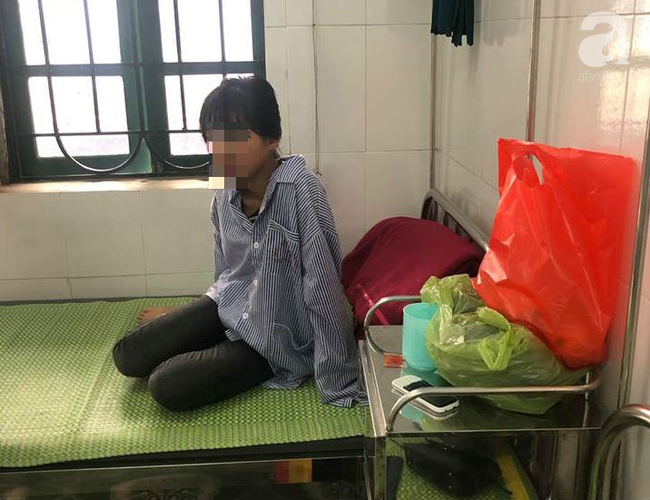 Nữ sinh lớp 9 bị lột đồ, đánh tập thể: Em muốn chuyển trường, lần nào các bạn cũng quay clip đánh em-3