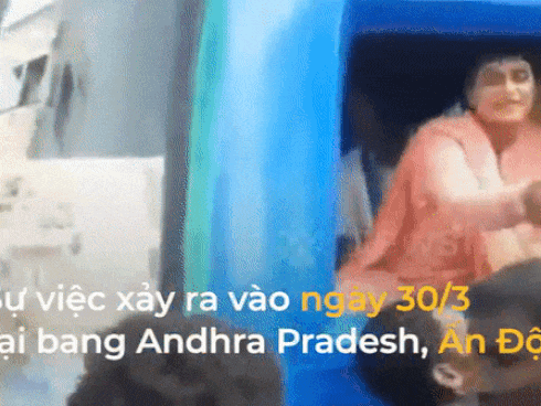 Người phụ nữ bị cướp giật túi xách, ngã dúi dụi trên phố-1