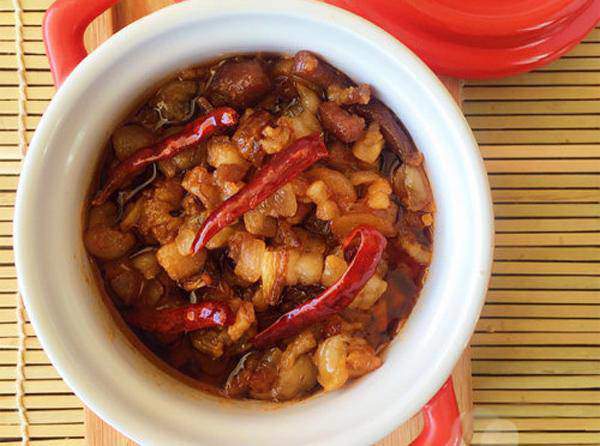 5 món ăn vừa ngon lại rẻ tiền cho ngày mưa, cơm cứ xới lên là hết-3