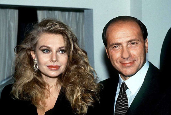 Vợ cựu Thủ tướng Ý: Thẳng tay ly hôn ngay khi chồng có dấu hiệu ngoại tình, trả lại hơn 1500 tỷ tiền trợ cấp bởi bản thân đã thừa sức nuôi con-2