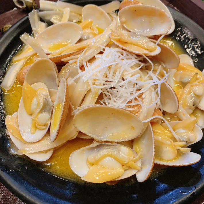 Điểm mặt 4 quán ốc ngon, menu phong phú mà giá lại mềm, chị em Hà Nội mau rủ nhau đi đánh chén ngày mưa gió-5