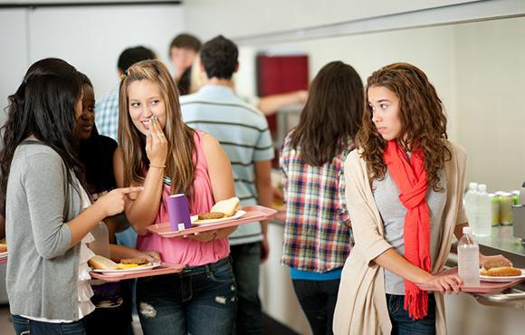 Nếu có 10 dấu hiệu này, rất có thể trẻ đang bị bắt nạt ở trường-5